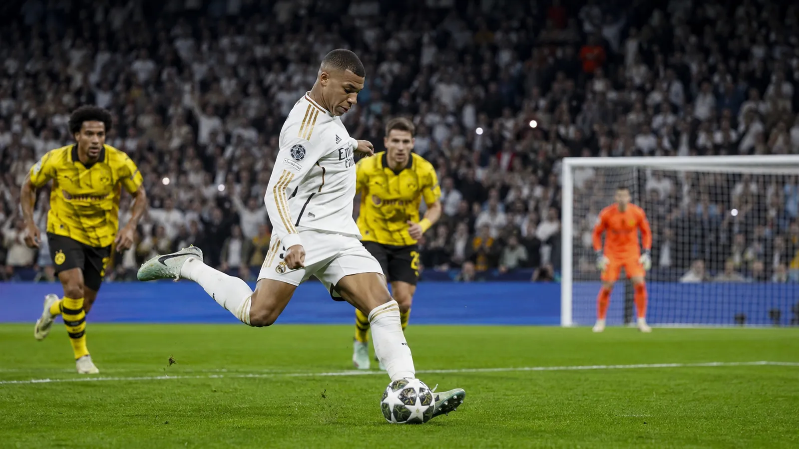 Why Decisive Moments Define the Drama of Elite Football