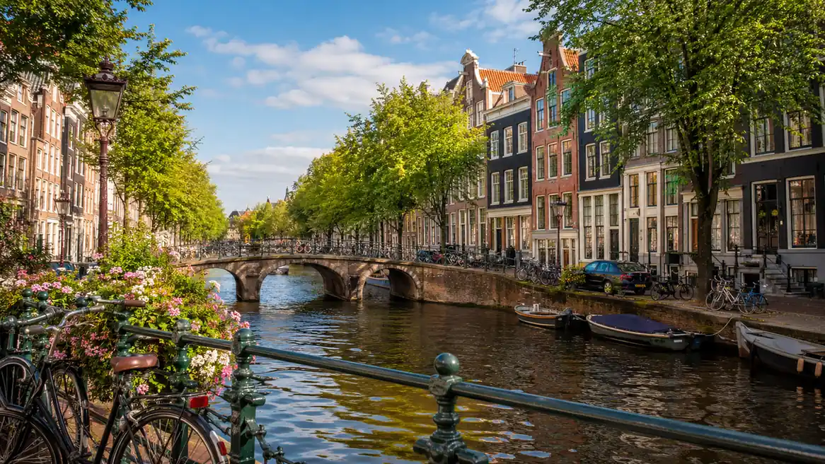 The Most Walkable Cities Reward Curiosity and Culture